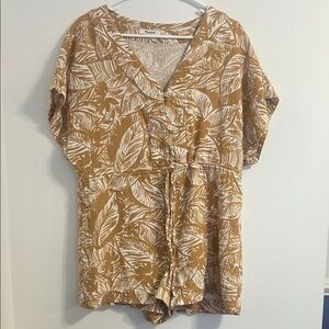 Madewell Tan and White adjustable romper